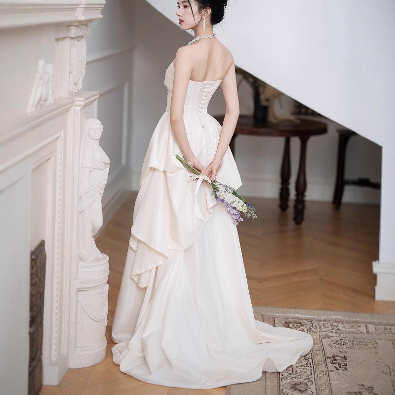 Wedding Led - Gaun Pengantin Tanpa Tali Model Prancis,