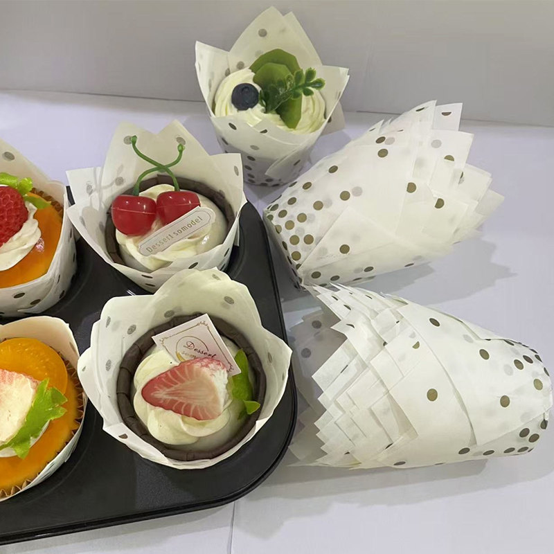 Wedding Cake Supply - 50 Buah/100 Buah Cangkir Kue Tulip